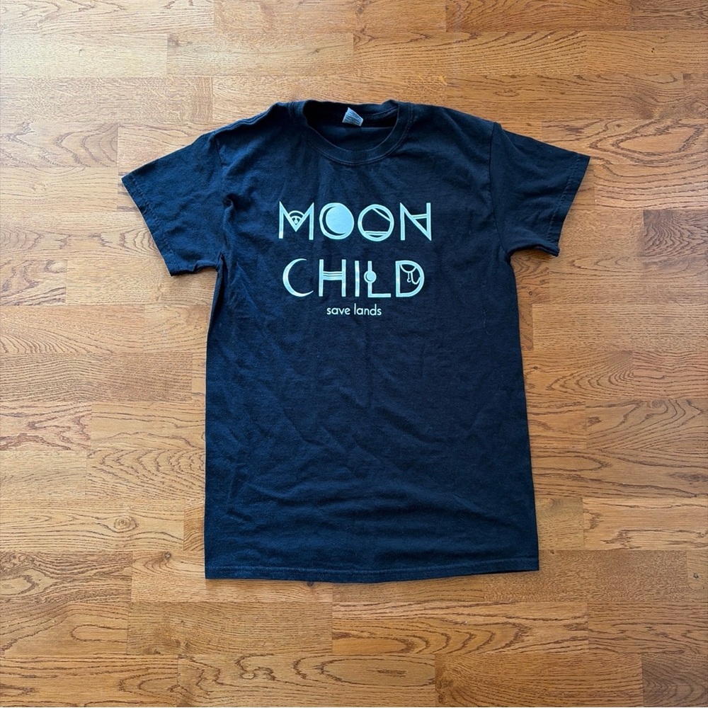 wholesome culture moon child graphic t shirt black tee hippie short sleeve earth